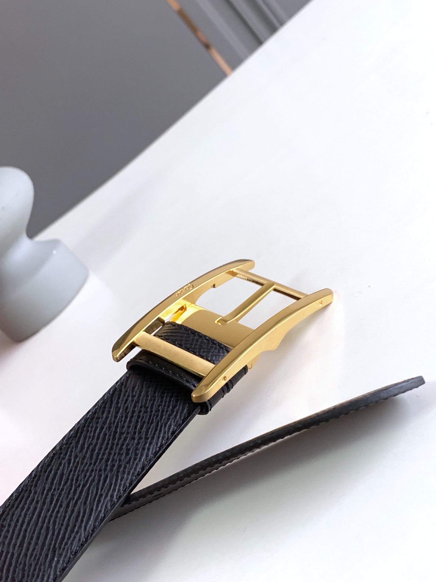 カルティエベルト調整スーパーコピー 高品質 レザー 本革 ビジネス 通勤ベルト 幅3.5cm メンズ ブラック_3