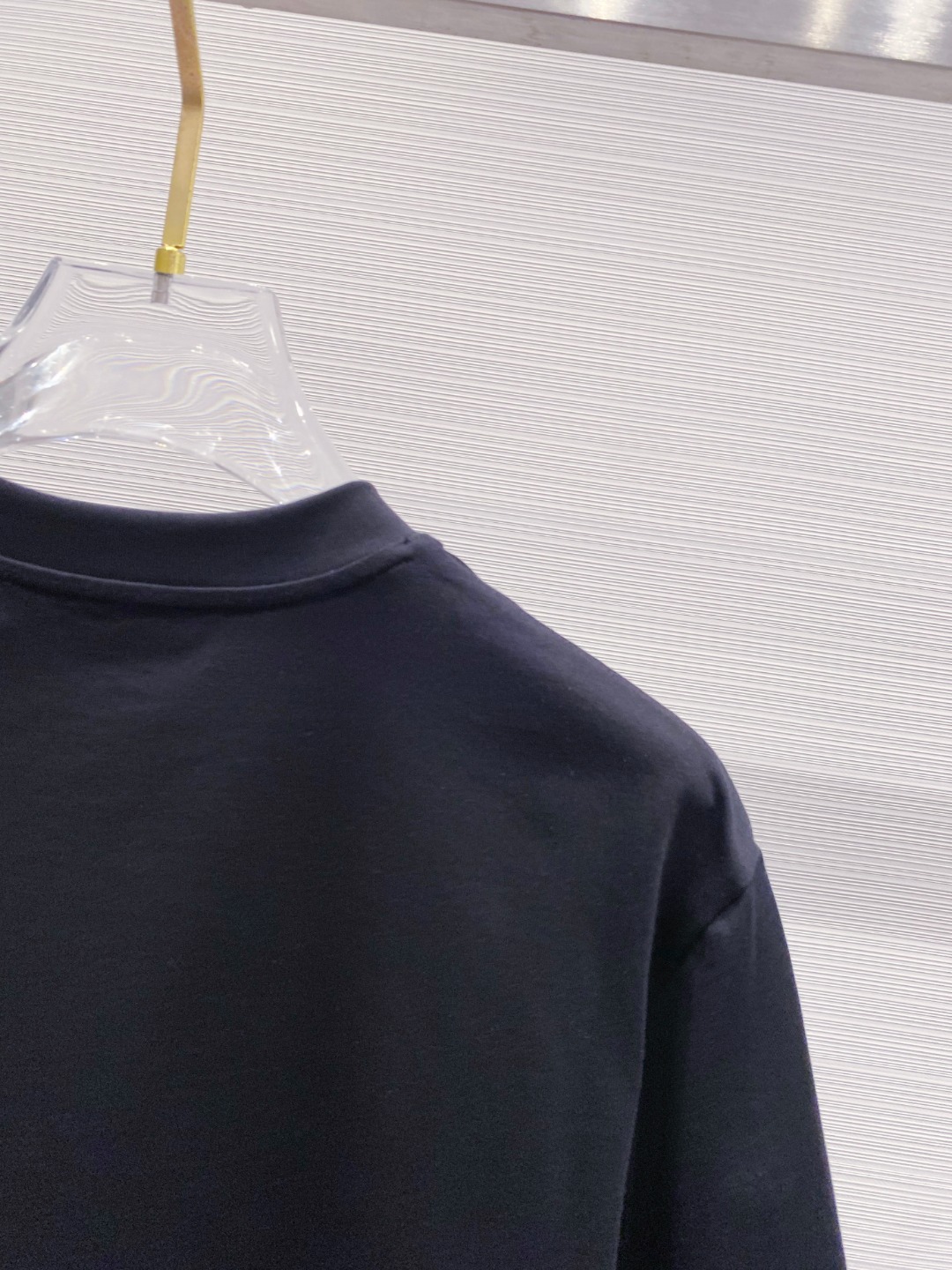 prada レディース t シャツコピー 純綿 トップス tシャツ シンプル 男女兼用 ブラック_3