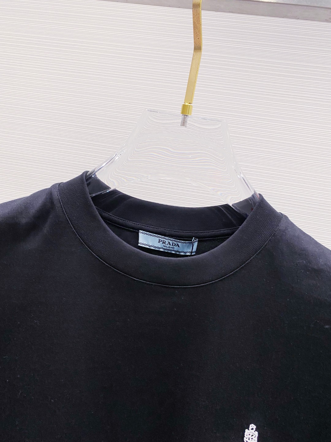 prada レディース t シャツコピー 純綿 トップス tシャツ シンプル 男女兼用 ブラック_5