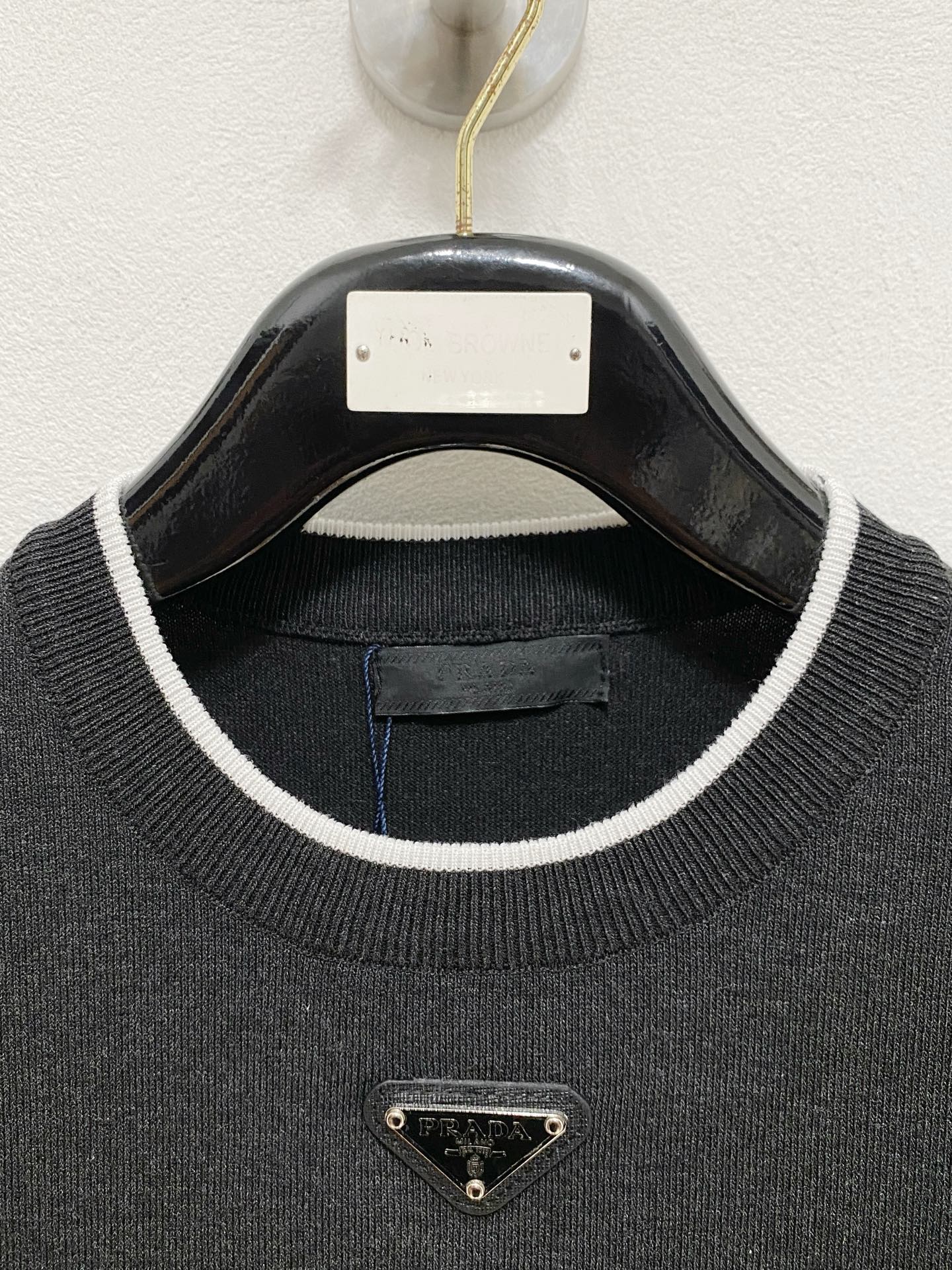 夏新品 プラダ t シャツ黒偽物 シンプル  純綿 トップス 上質 柔らかい 短袖 グレー_2