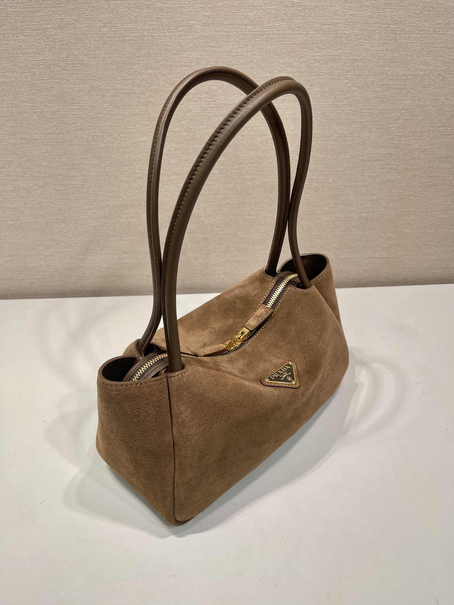 超激得価格 プラダ バッグ 色落ちスーパーコピー 1BA444 レザー ハンドバッグ 上質商品 ブラウン_3
