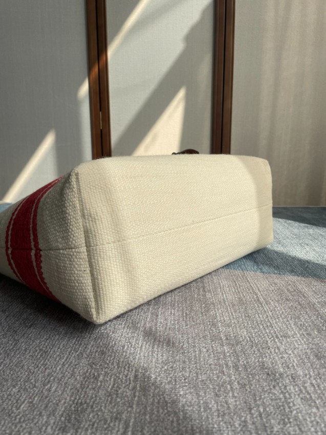 セリーヌ トリオンフ キャンバス ミニショルダー 偽物 バッグ 高品質 2025新作 ブランド コピー_2