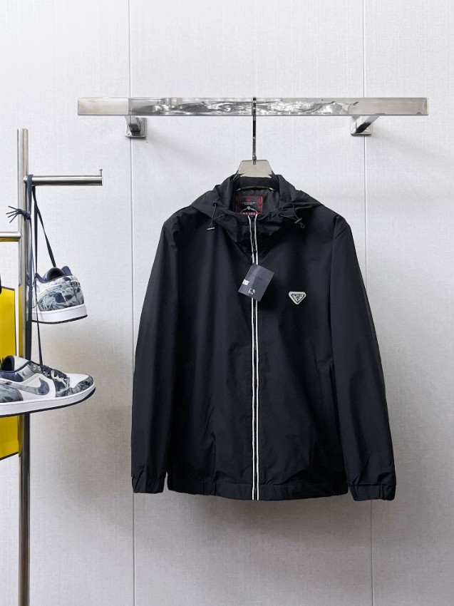 プラダ ジャケット 優良サイト 2025新作 高評価 上質感漂うナイロン仕様 安心サイト 高品質仕上げ 丁寧な縫製_1
