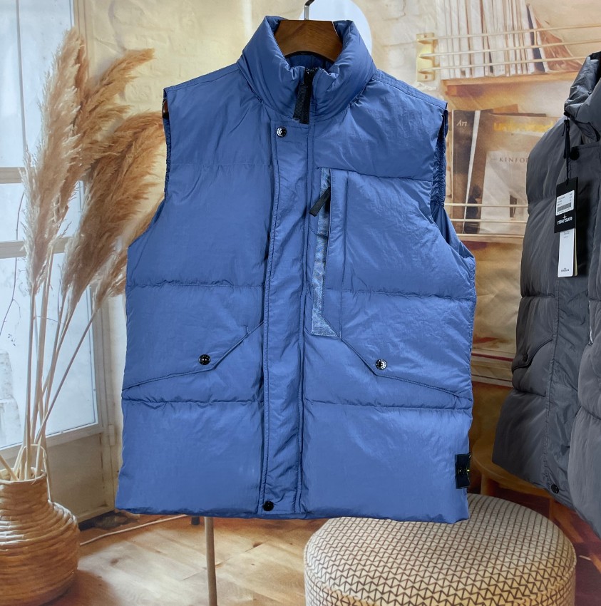 ストーンアイランド 2025新作 高級レベル仕様 ダウンベスト ブランド コピー 安全通販 細部まで忠実な仕上げ 即納対応_1