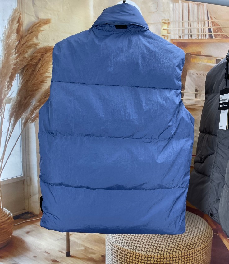 ストーンアイランド 2025新作 高級レベル仕様 ダウンベスト ブランド コピー 安全通販 細部まで忠実な仕上げ 即納対応_3