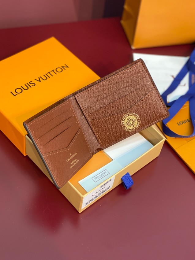 ルイ・ヴィトン 偽物 高級レベル仕様 二つ折り財布 2025新作 圧倒的な再現度 精密ディテール 数量限定入荷_6