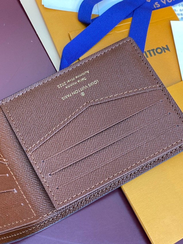 ルイ・ヴィトン 偽物 高級レベル仕様 二つ折り財布 2025新作 圧倒的な再現度 精密ディテール 数量限定入荷_7