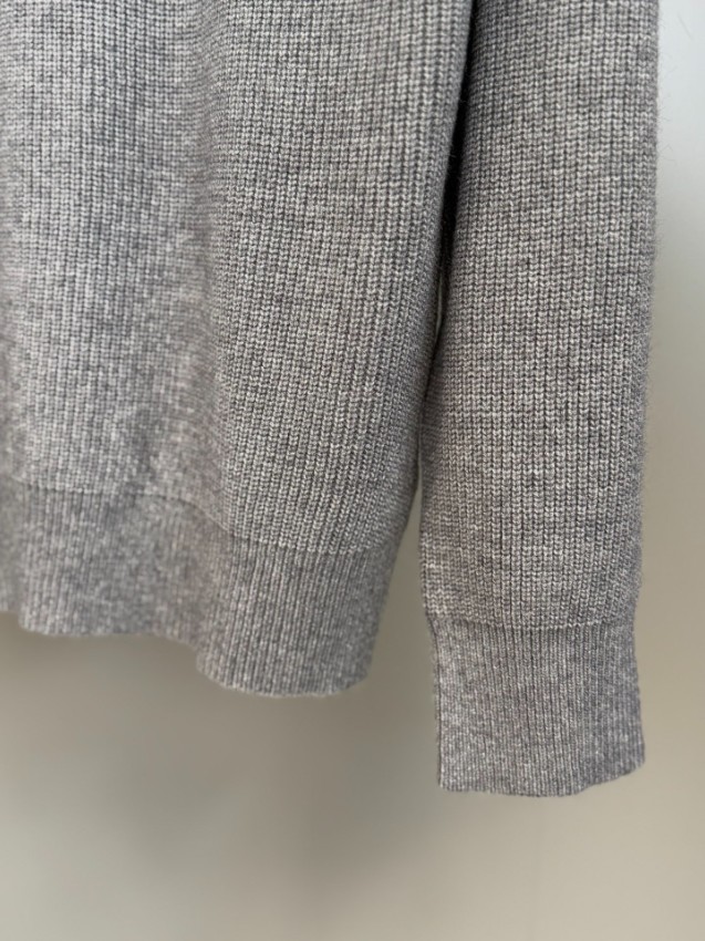 グッチ 高再現度セーター 偽物 バレない再現度 2025新作 精密ディテール 丁寧な縫製 肌触り良好 男女兼用_4