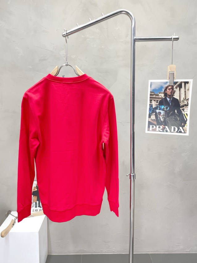 グッチ 高再現度スウェット コピー 2025新作 精密ディテール 男女兼用 快適な着心地 シンプルデザイン 人気モデル_2