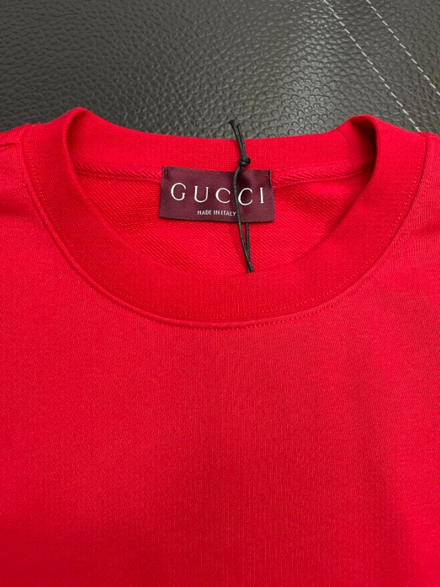 グッチ 高再現度スウェット コピー 2025新作 精密ディテール 男女兼用 快適な着心地 シンプルデザイン 人気モデル_8