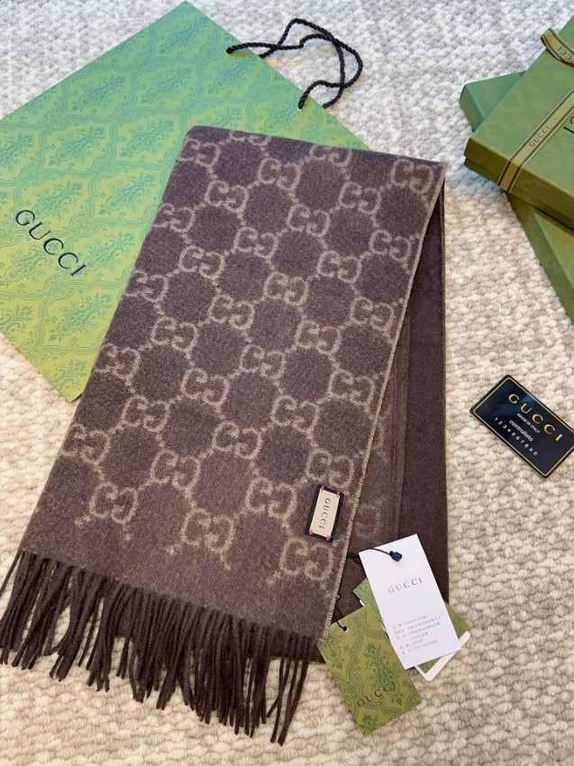 グッチ 高再現度スカーフ ブランド コピー 安全通販 2025新作 精密ディテール 高級感仕上げ 上質感 選ばれる理由あり_3
