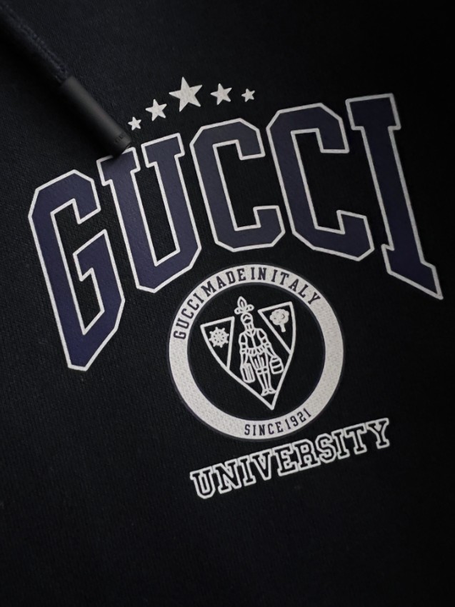 グッチ 高再現度ジップパーカー 優良サイト 2025新作 精密ディテール 男女兼用 快適な着心地 シンプルデザイン 人気モデル_5