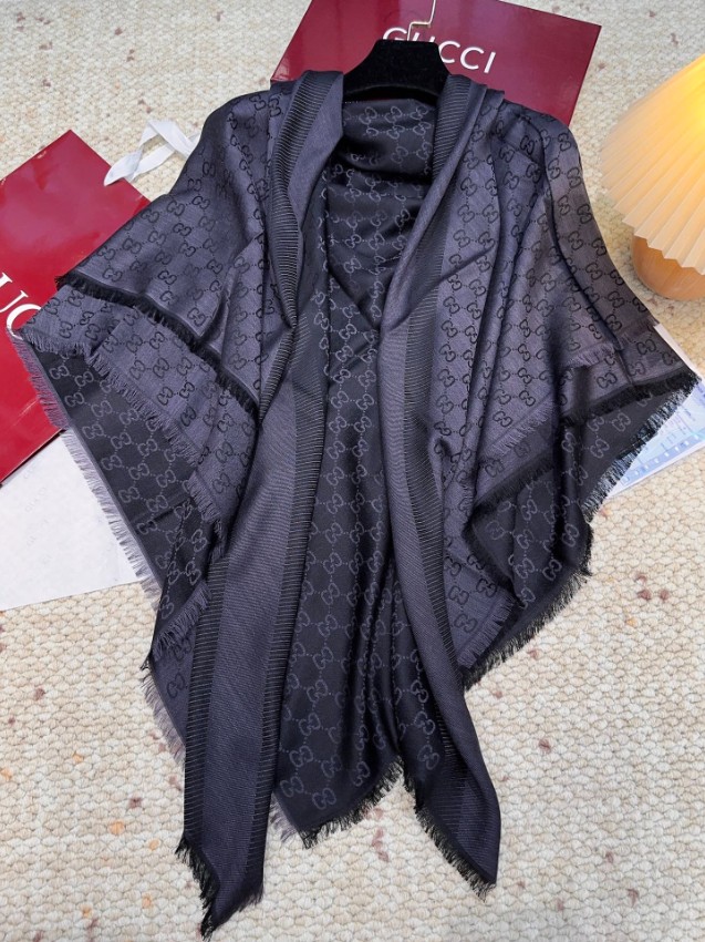 グッチ 高再現度スカーフ スーパーコピー 優良サイト 2025新作 精密ディテール 高級感仕上げ 上質感 リピーター多数_3