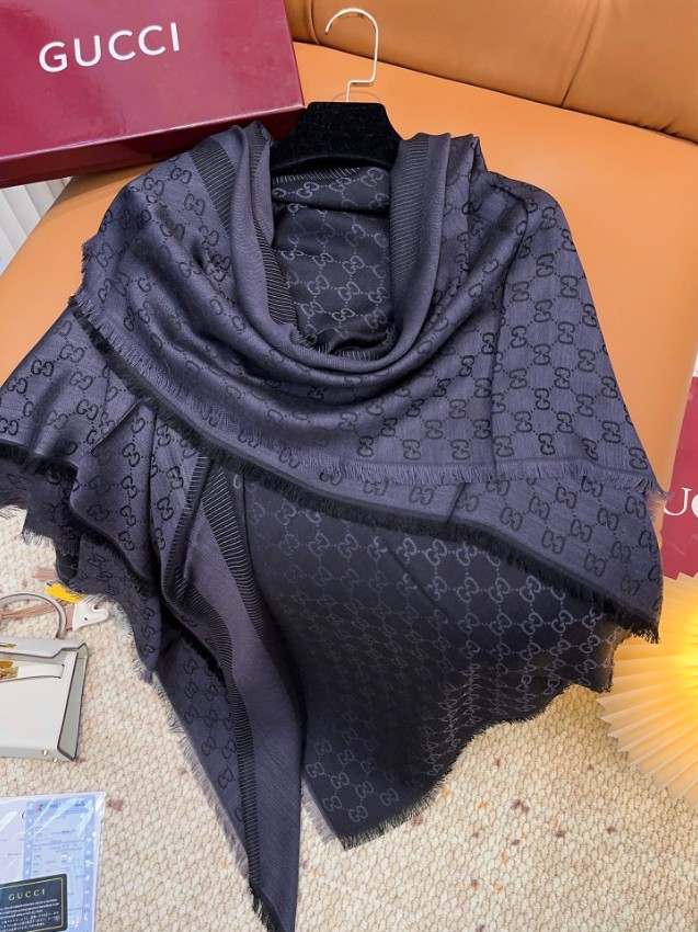 グッチ 高再現度スカーフ スーパーコピー 優良サイト 2025新作 精密ディテール 高級感仕上げ 上質感 リピーター多数_2