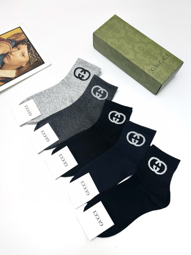 グッチ 高再現度ソックス 偽物 バレない再現度 2025新作 精密ディテール 快適な履き心地 男女兼用 人気モデル_5