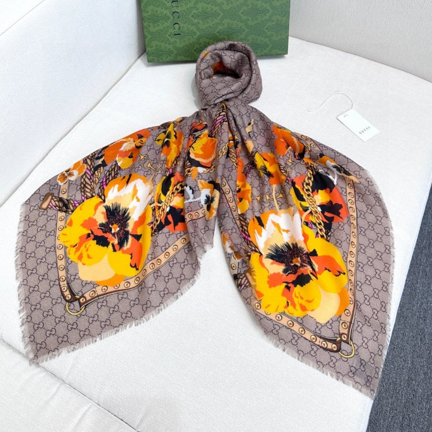 グッチ 高再現度スカーフ 偽物 バレない再現度 2025新作 精密ディテール 高級感仕上げ 華やかデザイン リピーター多数_3