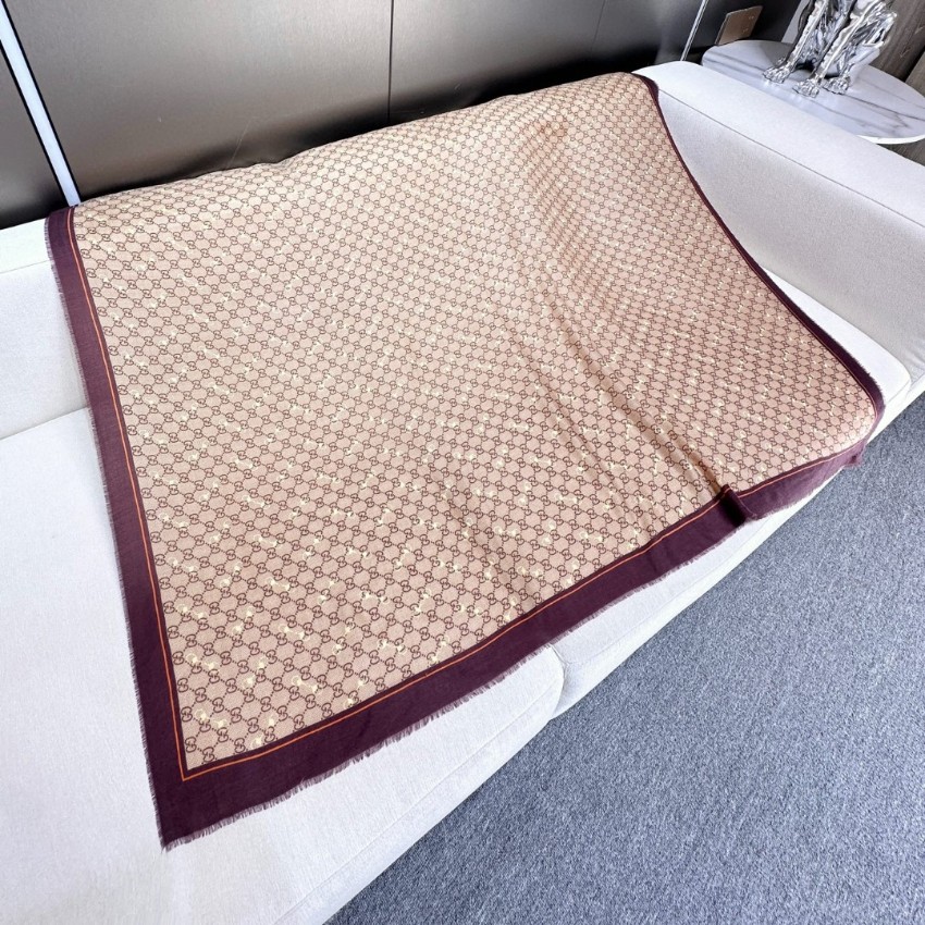 グッチ 高再現度スカーフ n級 2025新作 精密ディテール 上質感 高級感仕上げ 洗練デザイン リピーター多数_3