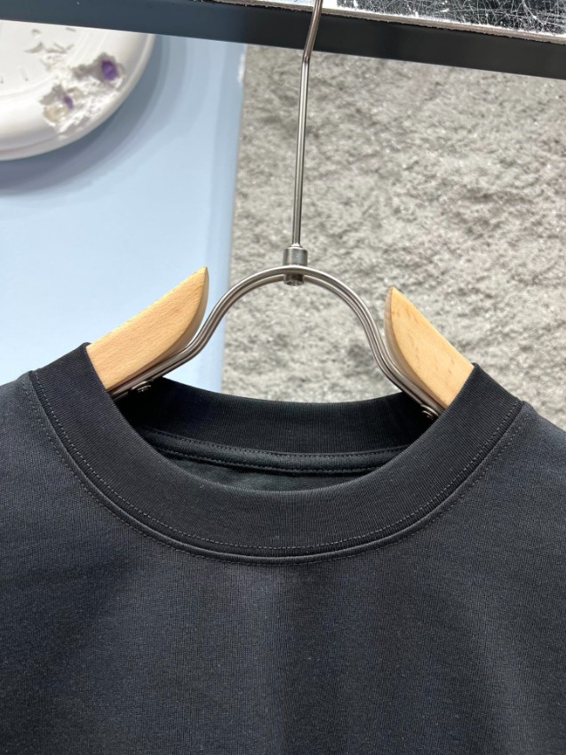 クロムハーツ 長袖Tシャツ n級 2025新作 高級感仕上げ 丁寧な縫製 上質コットン使用 数量限定入荷_3