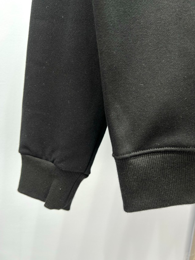 クロムハーツ スウェット ブランド コピー 2025新作 高級感仕上げ 精密ディテール 上質素材使用 丁寧な縫製_4