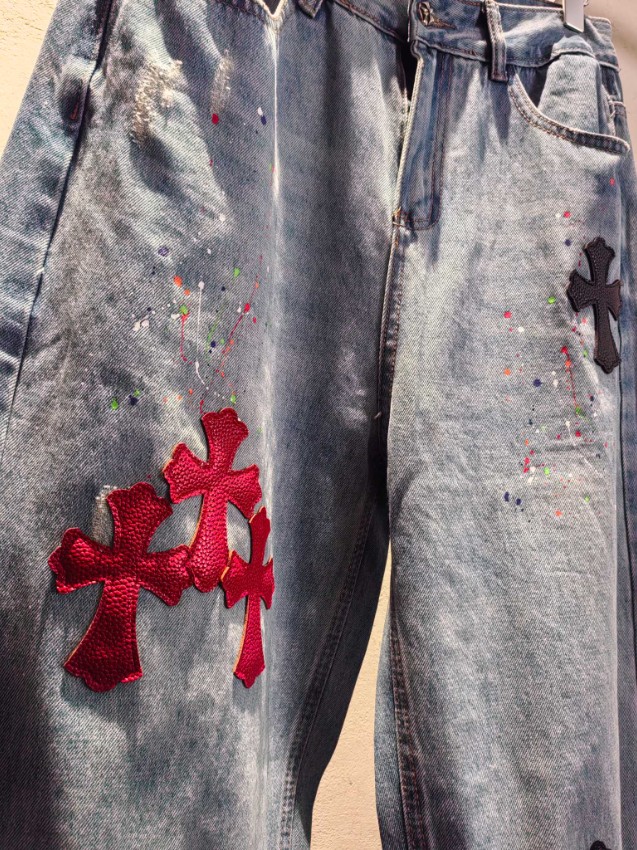 クロムハーツ ジーンズ スーパーコピー 2025新作 クロスパッチデザイン ヴィンテージ加工 高級感デニム_4