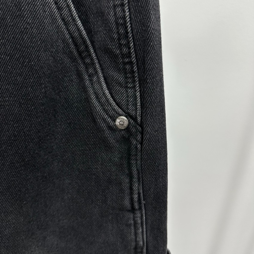 クロムハーツ ジーンズ n級 2025新作 ブラック クロスレザーパッチ ヴィンテージ加工 ストリート人気_5