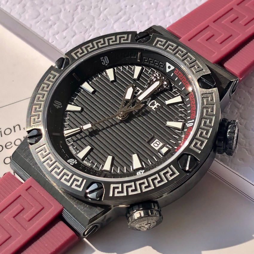 ヴェルサーチ 偽物 バレない再現度 高級感仕上げ 高再現度 職人技術再現 メンズ腕時計 ブラック×ボルドー 2025新作_3