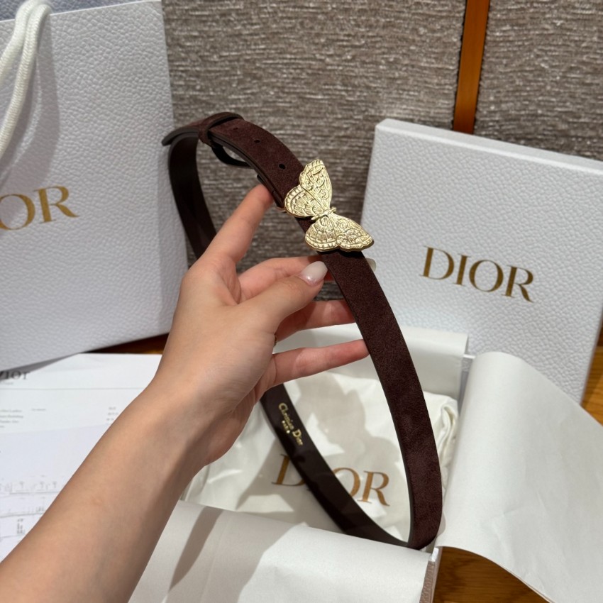 ディオール 偽物 高級感仕上げ 上質スエード素材 高再現度モデル バタフライバックルベルト_5