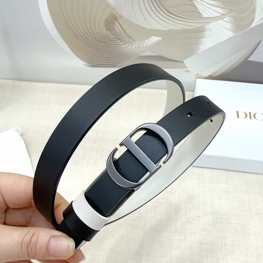 ディオール ブラック ホワイト ベルト スーパーコピー 優良サイト 高再現度 高品質仕立て 上質レザー仕様 メンズ 人気モデル_2