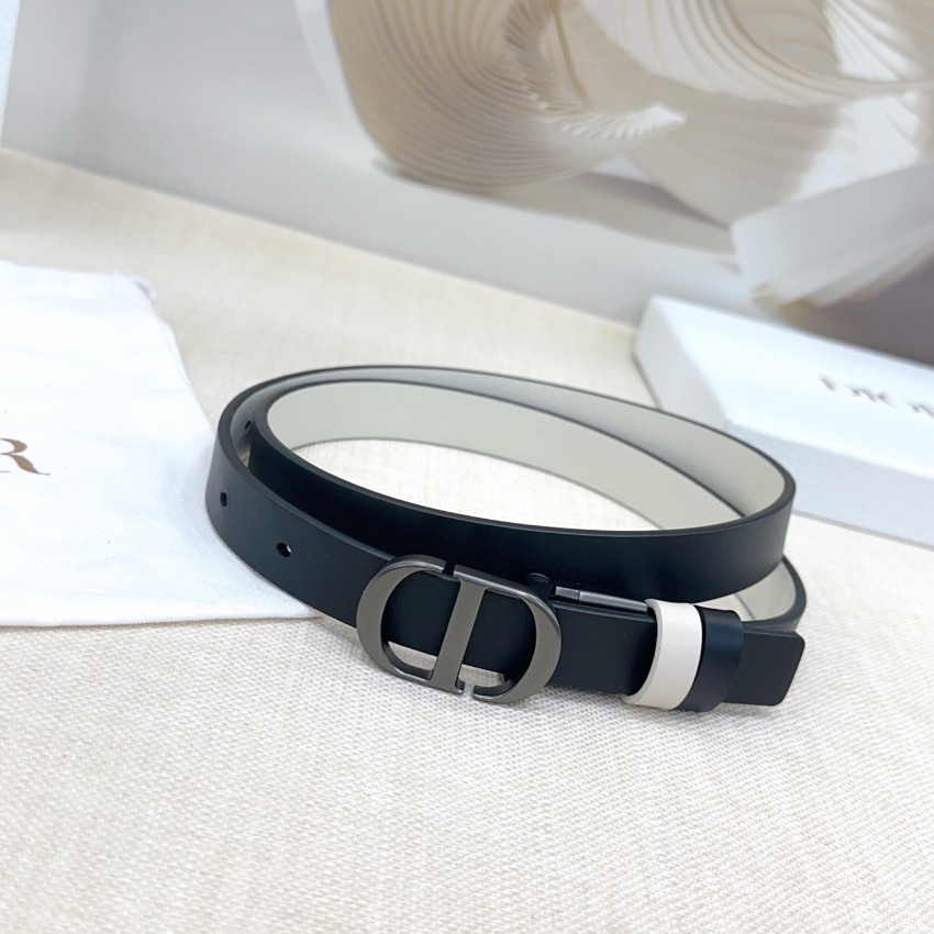 ディオール ブラック ホワイト ベルト スーパーコピー 優良サイト 高再現度 高品質仕立て 上質レザー仕様 メンズ 人気モデル_4