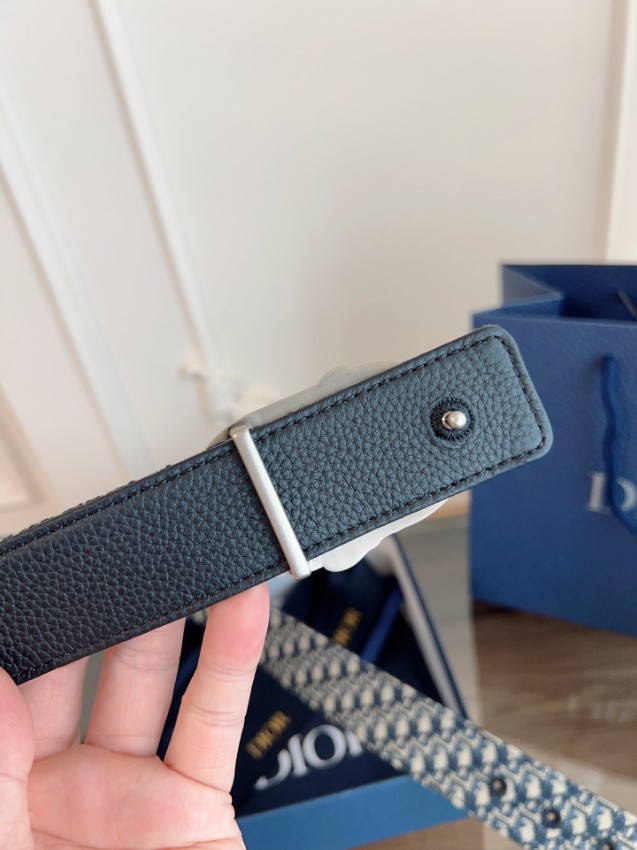 ディオール オブリーク ベルト 偽物 バレない再現度 精密ディテール 高級感仕上げ 人気急上昇中 メンズモデル_1