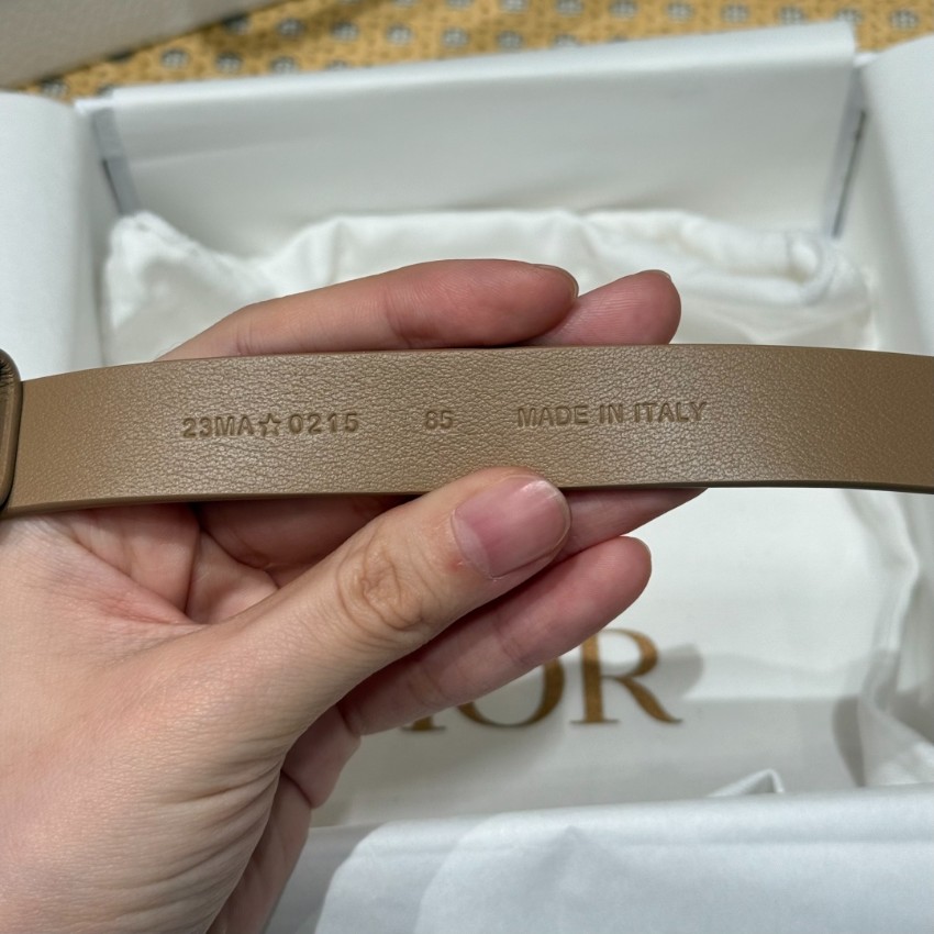 ディオール グレージュ ベルト 芸能人愛用モデル 上質レザー仕様 高級感仕上げ 数量限定入荷 レディース 人気_2