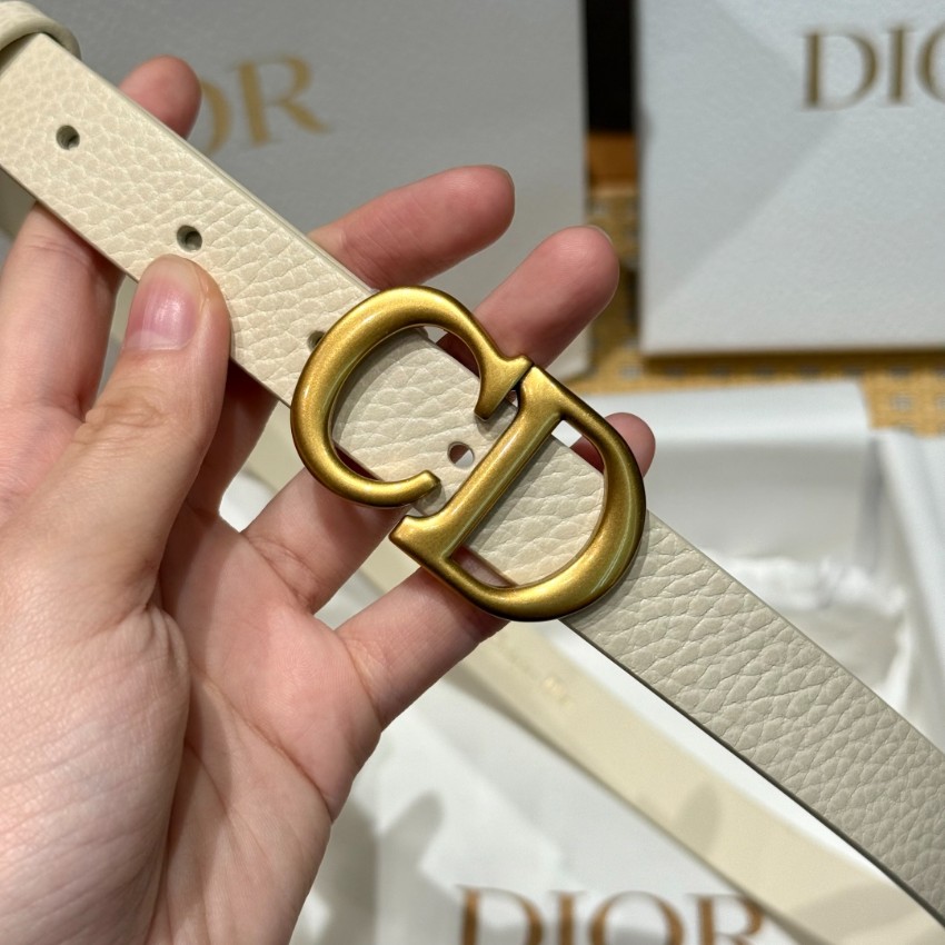 ディオール アイボリー ベルト スーパーコピー 優良サイト 上質レザー仕様 高再現度仕上げ 数量限定入荷 人気モデル_1