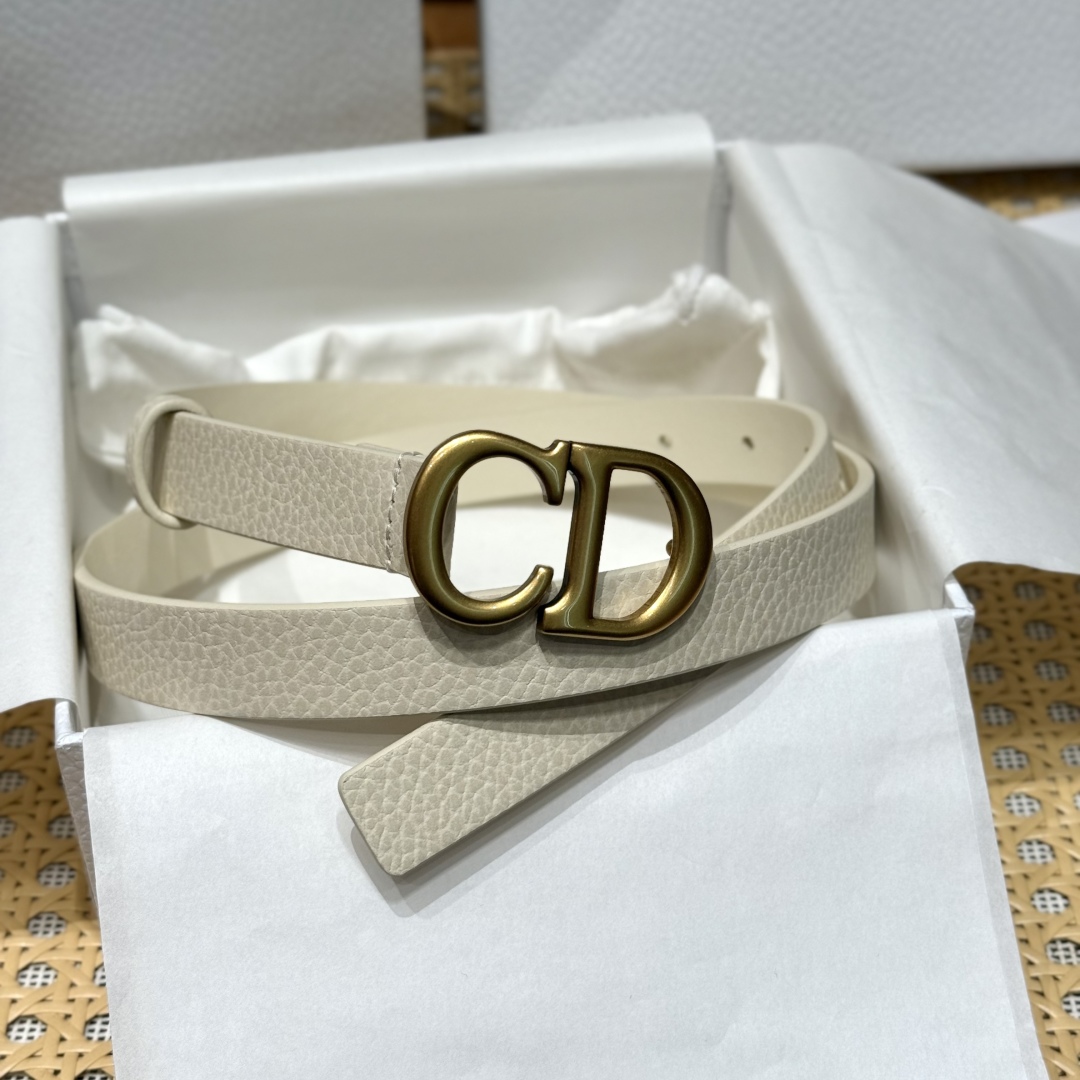 ディオール アイボリー ベルト スーパーコピー 優良サイト 上質レザー仕様 高再現度仕上げ 数量限定入荷 人気モデル_2