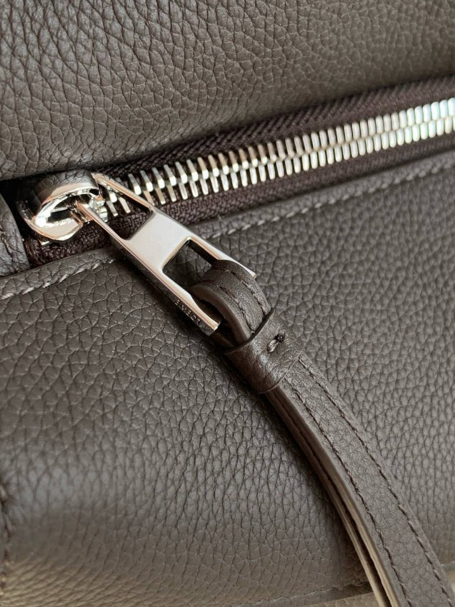 ロエベ チャコールグレー バッグ 優良サイト 高級感仕上げ 上質レザー素材 職人技再現 高再現度モデル_5