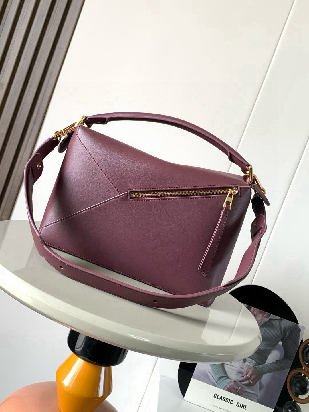 ロエベ ワインレッド バッグ スーパーコピー 優良サイト 高級感溢れる 上質レザー仕上げ 洗練デザイン_3