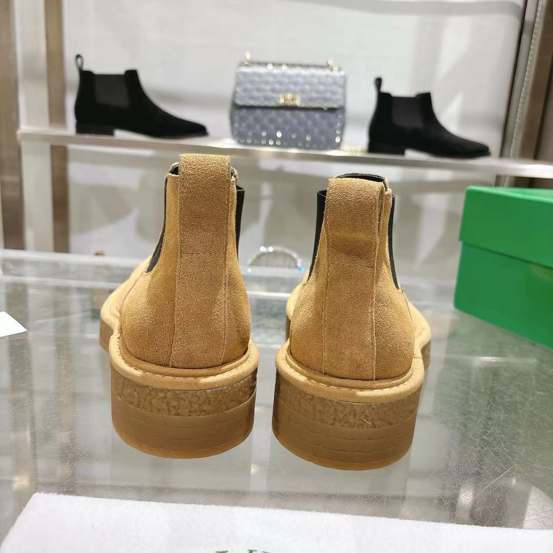 ボッテガヴェネタ サイドゴアブーツ n級 カップル定番モデル 高再現度 スエード素材使用 男女兼用 ペアコーデ人気_4