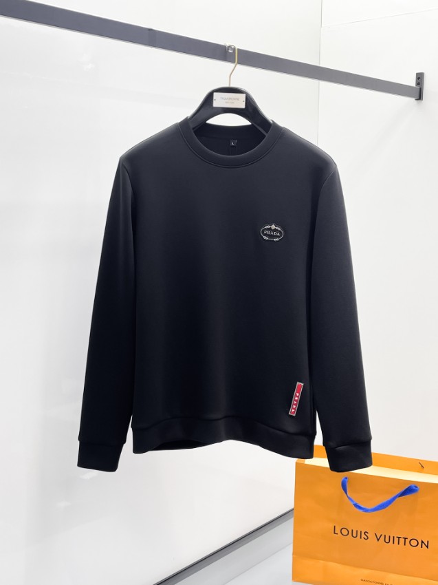 プラダ スウェット メンズ ブランド コピー 即納対応 上質感モデル ブラックデザイン 高品質素材で快適な着心地 シンプルロゴ仕様_1