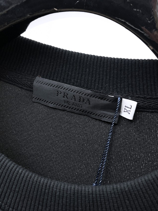 プラダ スウェット メンズ n級 数量限定入荷 精密ディテール仕様 ブラックトライアングルロゴデザイン 上質素材で快適な着心地_7