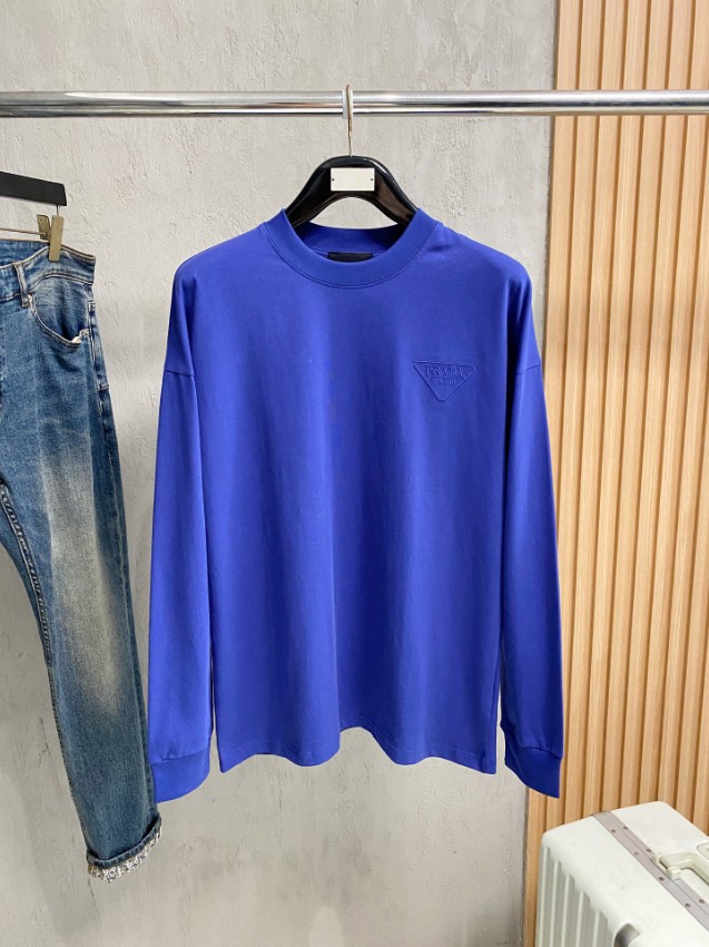 プラダ 長袖Tシャツ メンズ 偽物 高級感仕上げ 安心サイト ブルーカラー ロゴ刺繍モデル 上質コットン素材で快適な着心地_1