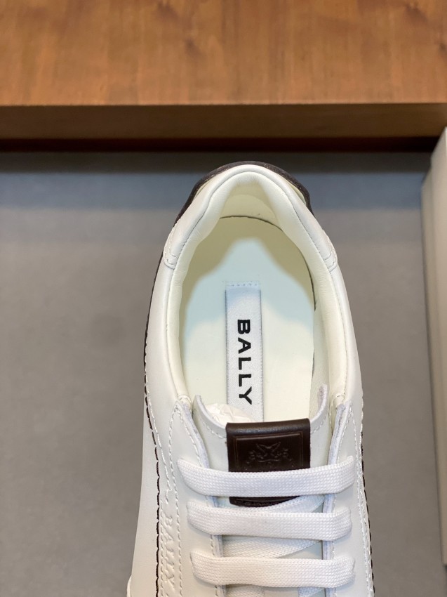 バリー スニーカー ブランド コピー 安全通販 ホワイトレザー 2025新作 高品質仕上げ メンズ カジュアル 定番人気_7