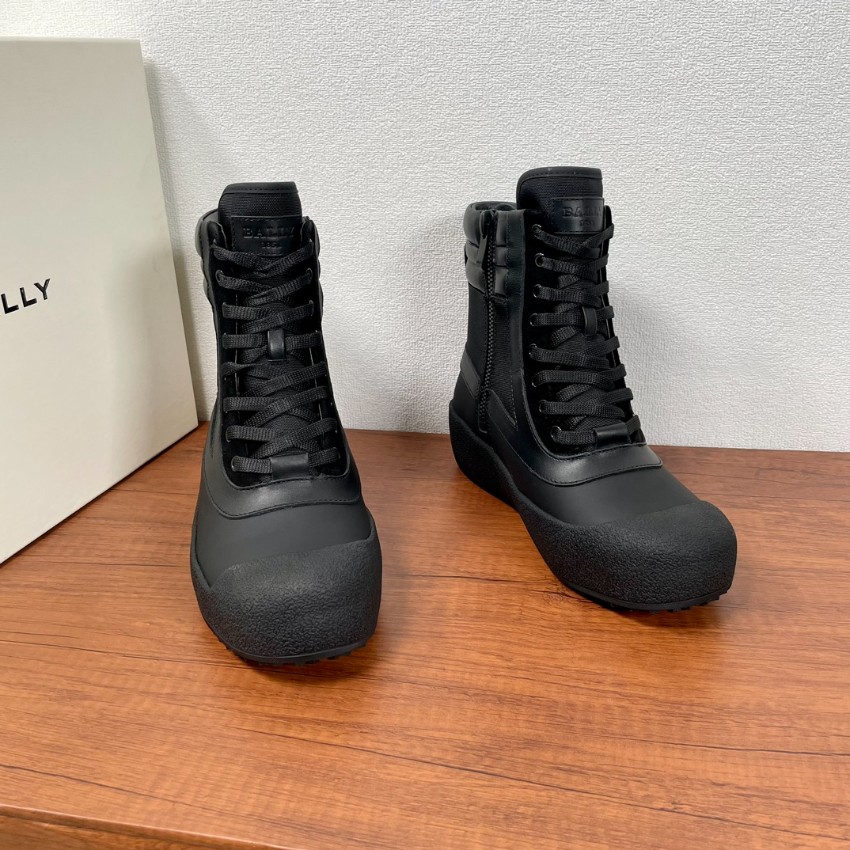 バリー ブーツ スーパーコピー 2025新作 オールブラック 防水 厚底 メンズ 高再現度 モードアウトドア仕様_3