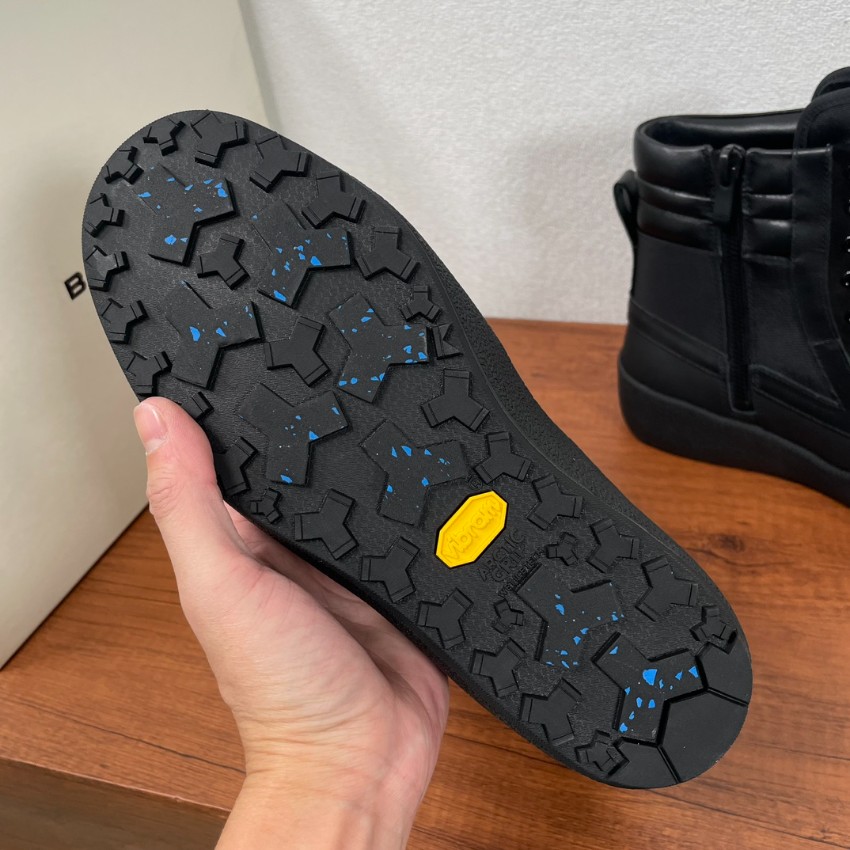 バリー ブーツ スーパーコピー 2025新作 オールブラック 防水 厚底 メンズ 高再現度 モードアウトドア仕様_5