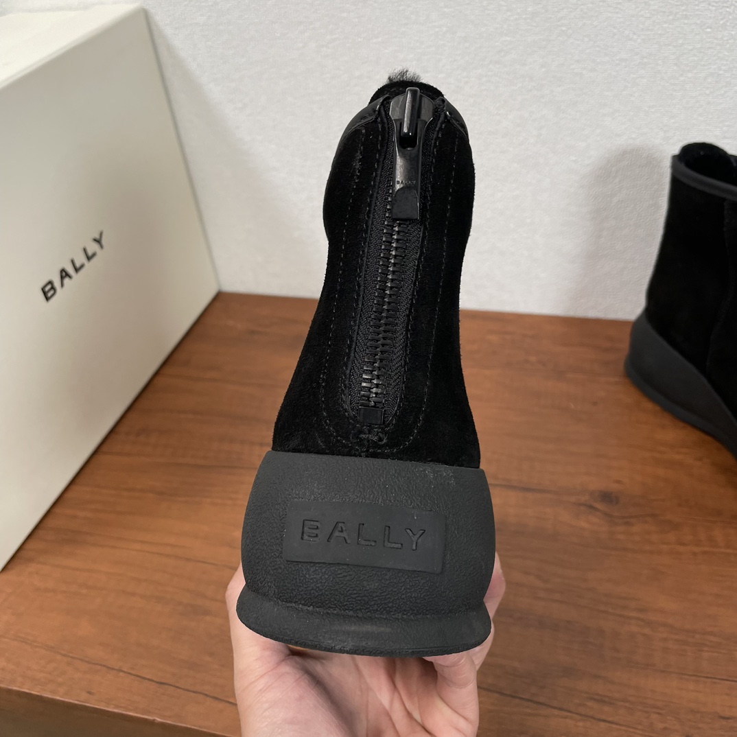 バリー 高再現度 ショートブーツ スーパーコピー 優良サイト 2025新作 上質感 溢れる精密ディテール 追跡可能 発送保証_6