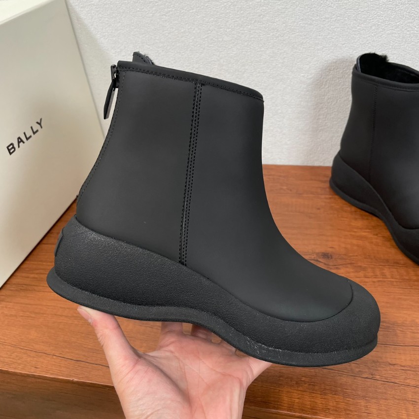 バリー ショートブーツ ブランド コピー 安全通販 2025新作 高再現度 精密ディテール 上質仕上げ 追跡可能 発送保証_4