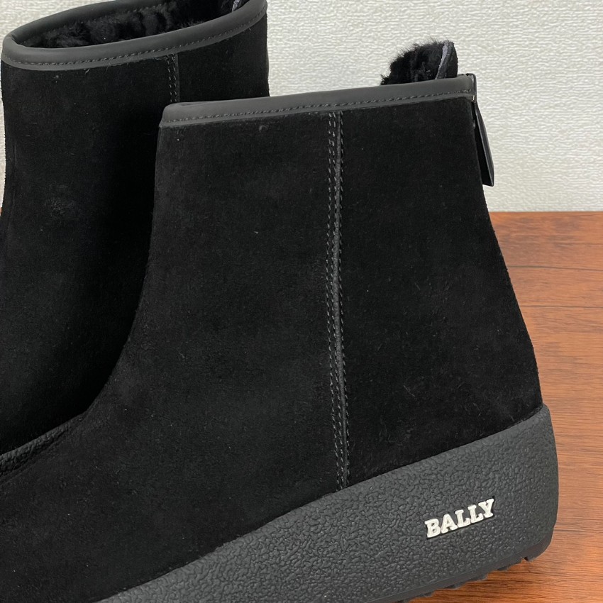 バリー ショートブーツ n級 2025新作 高再現度 モデル 上質スエード仕様 精密ディテール リピーター多数 発送保証 追跡可能_8