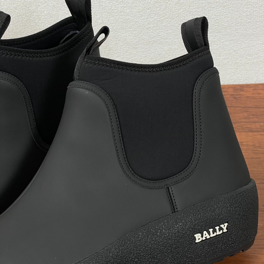 バリー ショートブーツ 格安 2025新作 オールブラック仕様 高再現度モデル 精密ディテール 上質仕立て リピーター多数 発送保証_7