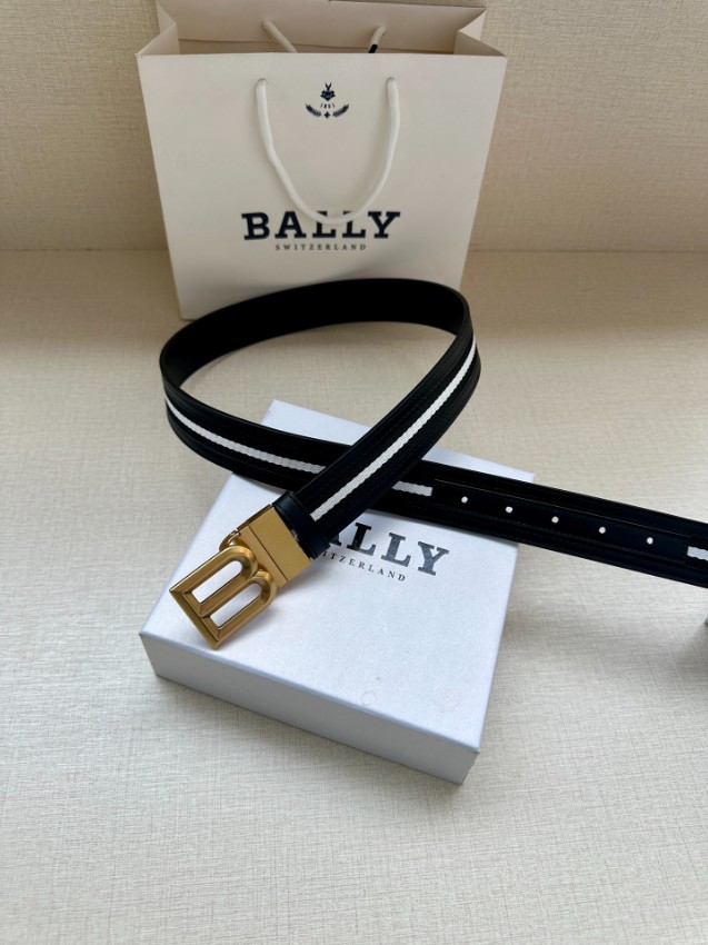 バリー ベルト 2025新作 偽物 バレない再現度 高再現度 丁寧な縫製 発送保証 安心サイト ゴールドBバックル仕様_4