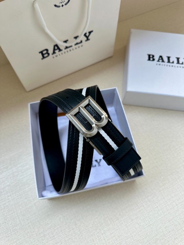 バリー ベルト 2025新作 偽物 バレない再現度 高再現度 丁寧な縫製 発送保証 安心サイト ゴールドBバックル仕様_5