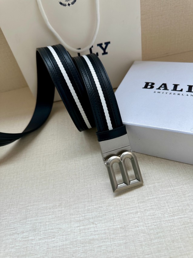 バリー ベルト 2025新作 偽物 バレない再現度 高再現度 丁寧な縫製 発送保証 安心サイト ゴールドBバックル仕様_7
