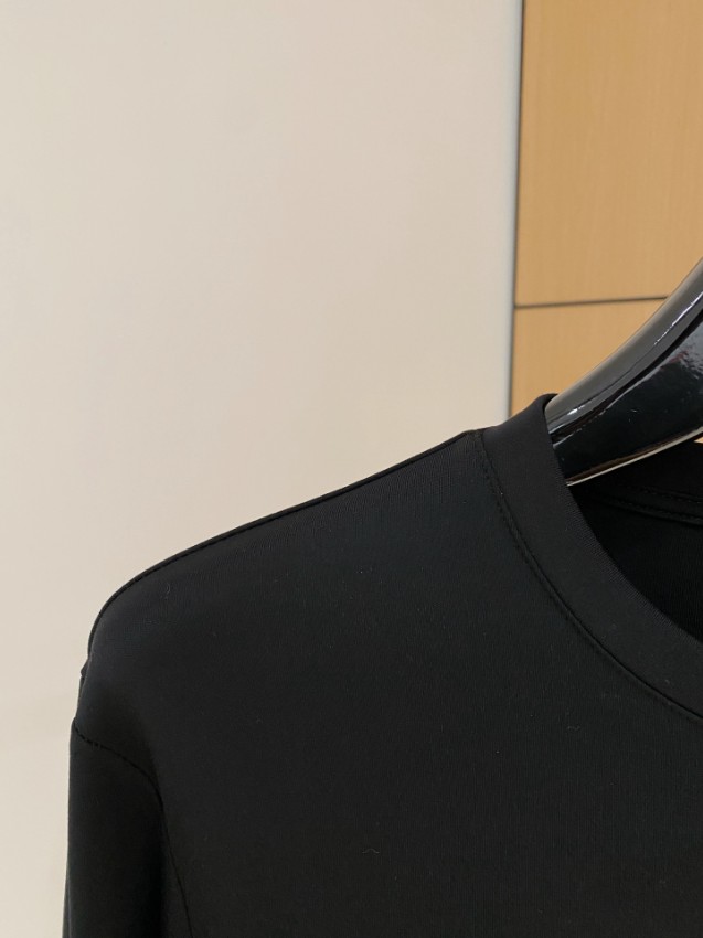 バルマン ロンT 2025新作 ブランド コピー 高再現度 丁寧な縫製 通気 快適な着心地 シンプルデザイン 安心サイト_4